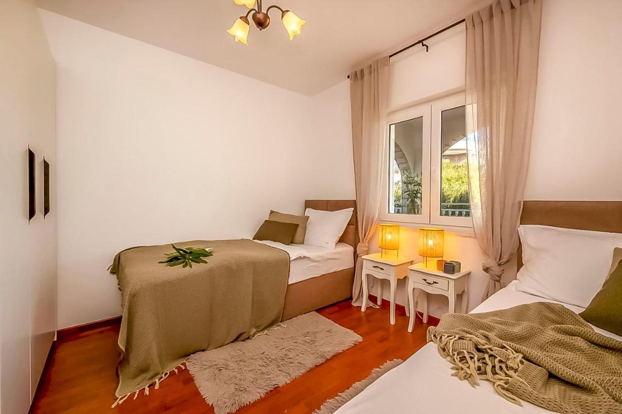 Apartments Matija Рогозница Екстериор снимка