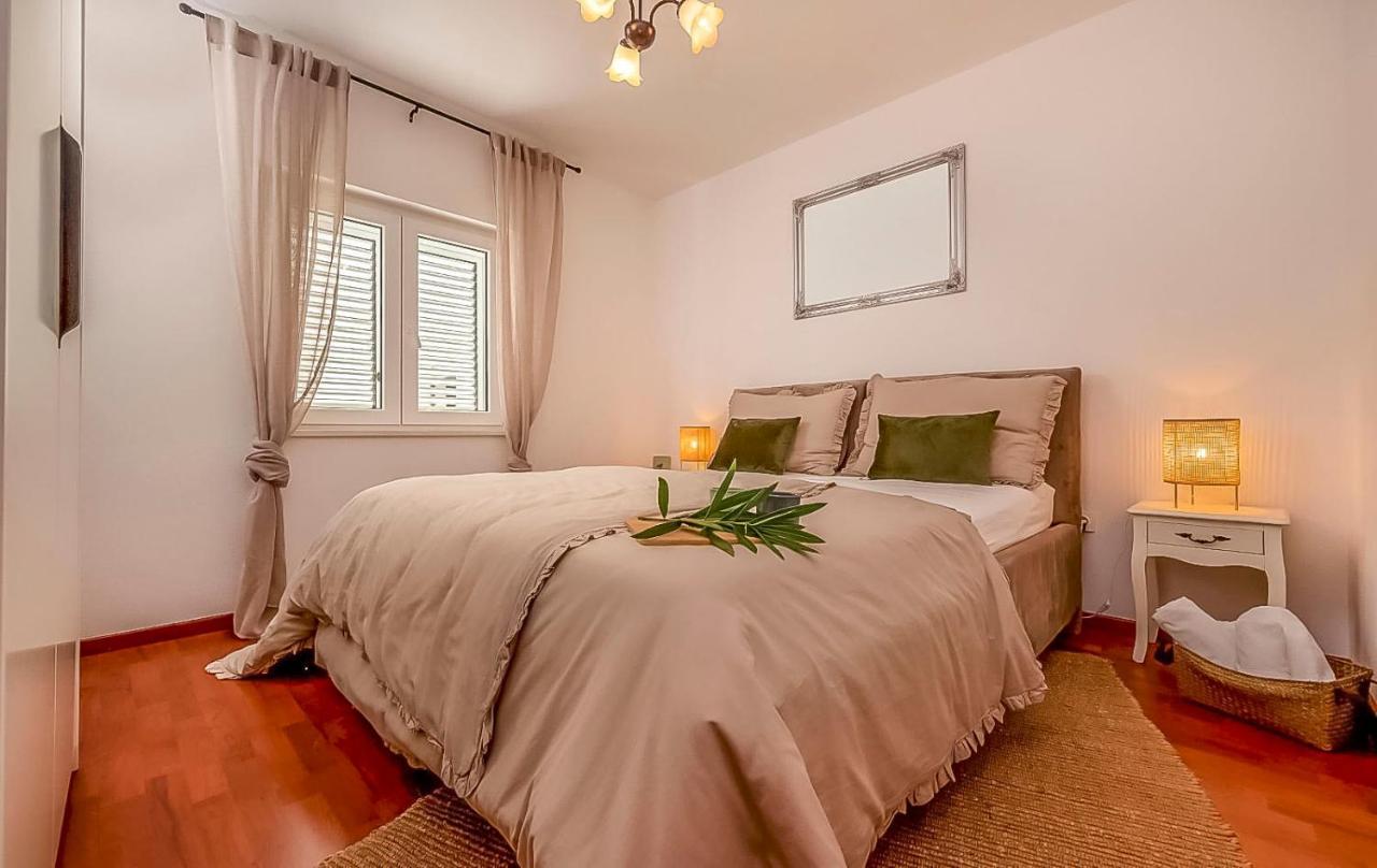 Apartments Matija Рогозница Екстериор снимка
